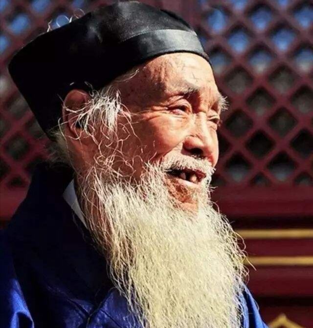 道士头像古风真人图片