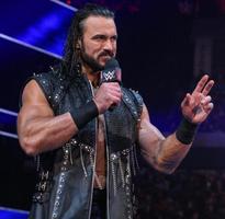 wwe天之骄子德鲁谈社交媒体有的只想人点赞我只想让人们恨我