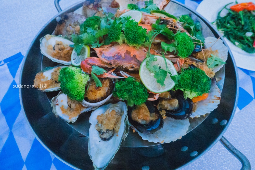 国内最风情的海滨城市,有东方夏威夷之称,酒店旅游非常发达 国内最风情的海滨城市,有东方夏威夷之称,酒店旅游非常发达