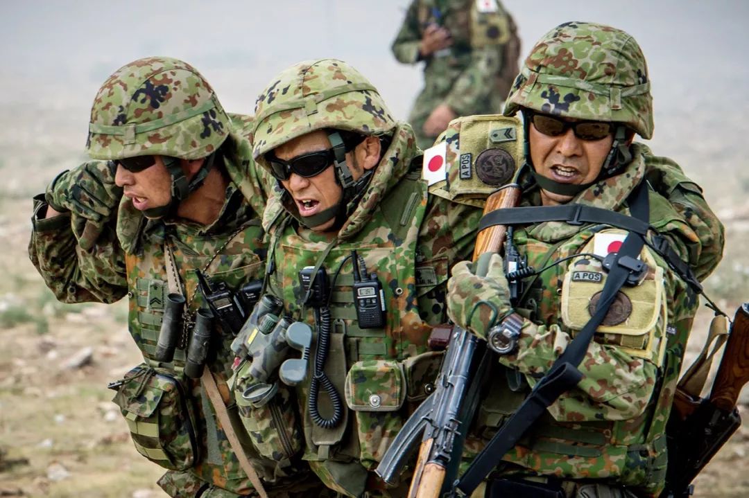日本单兵装备图片