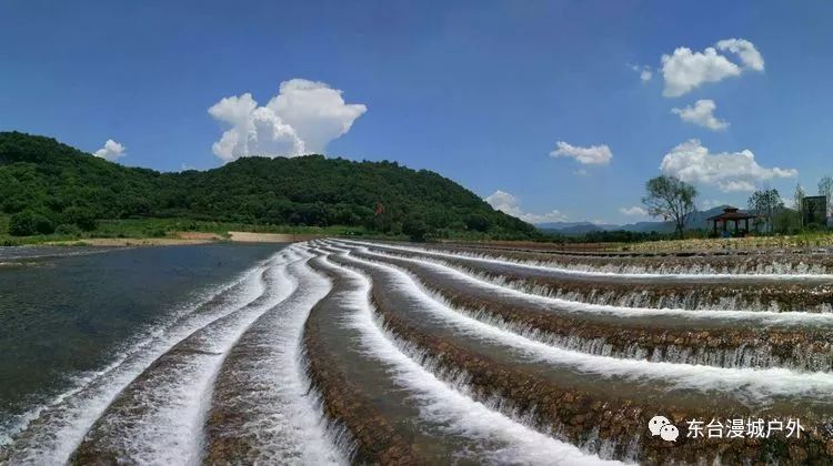 東臺漫城7月27日紹興新昌抖音網紅打卡地漂流搖擺橋梯田水壩