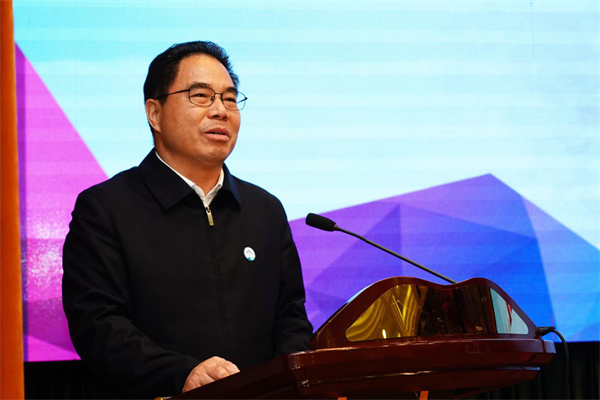 省委常委叶贞琴讲话