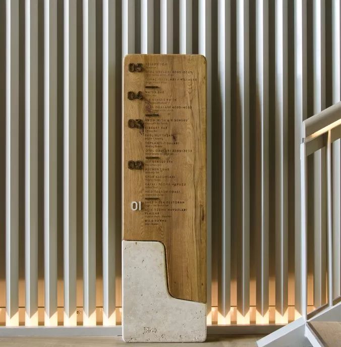 舒适的酒店空间标识,增值你的度假体验