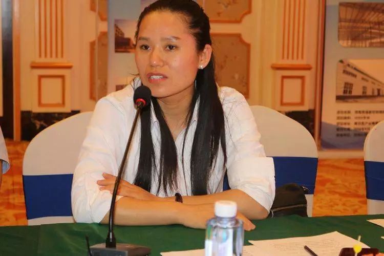 最后,驻马店市企业家协会7组长吴三刚在会议总结中讲道,希望七组家人