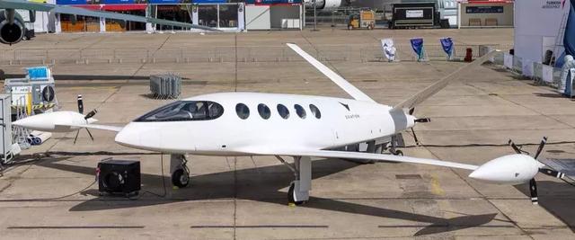 在电池上搭了一架飞机就碾压了波音空客?_alice