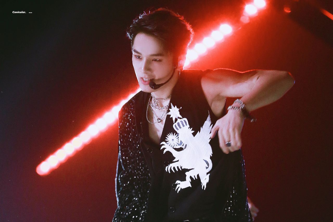 姚琛6月榜单冠军,他在台下可萌可甜,台上帅气闪耀!_rap