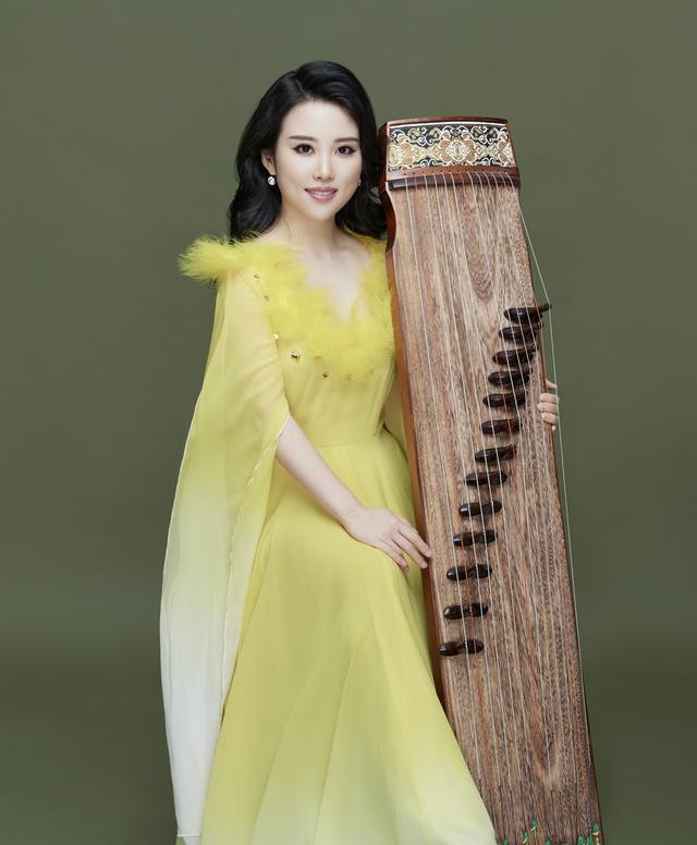 曾获新十大古筝演奏家称号高阳将助力海丝少儿艺术盛典