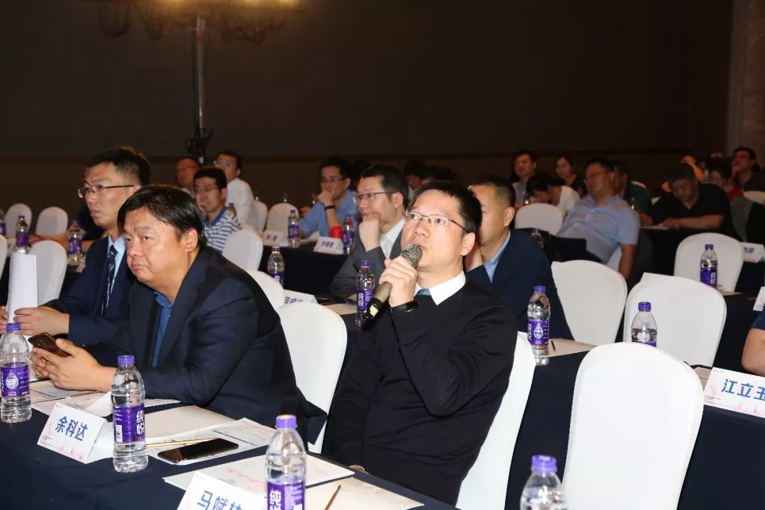 全国乳腺肿瘤青年论坛,中华医学会乳腺肿瘤青年学组新疆站会讯