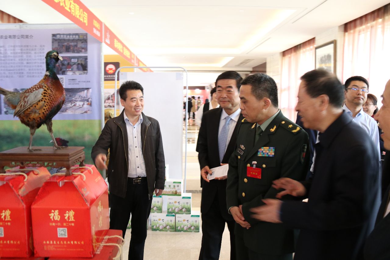 揭阳市陈晓青简介图片