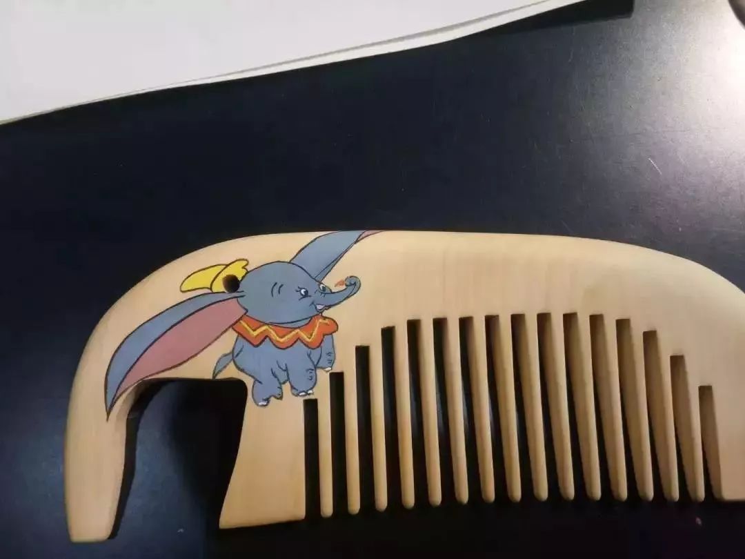 100个精品木梳免费送谭木匠百人木梳彩绘活动助力吾悦年中庆