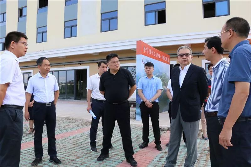 动态漳州市芗城区区委书记侯为东区长吴洪池一行莅临华宇漳州五洲城