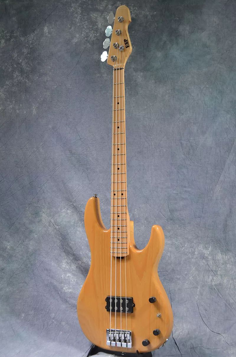 客户回馈大促多款二手电吉他电贝司让利促销中