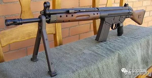 男人枪ak47m1681式步枪登场冷战期间的世界名枪
