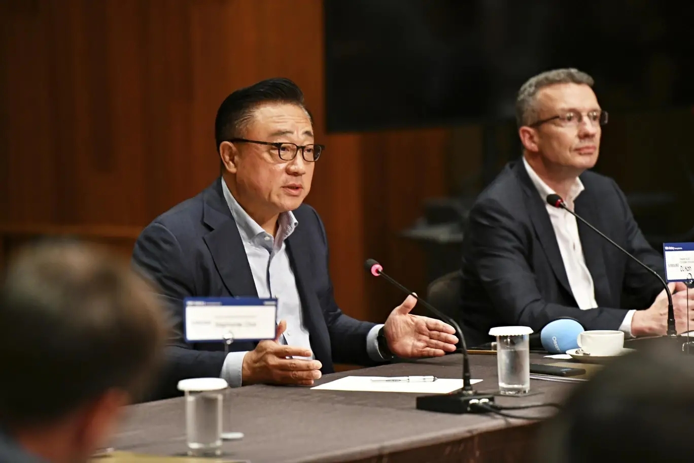 原创三星移动总裁:还没准备好galaxy fold就将它推出