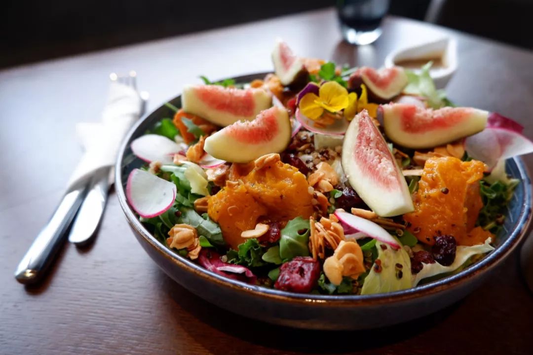 轻食大爆炸时代,"吃草"能给人带来幸福感吗?