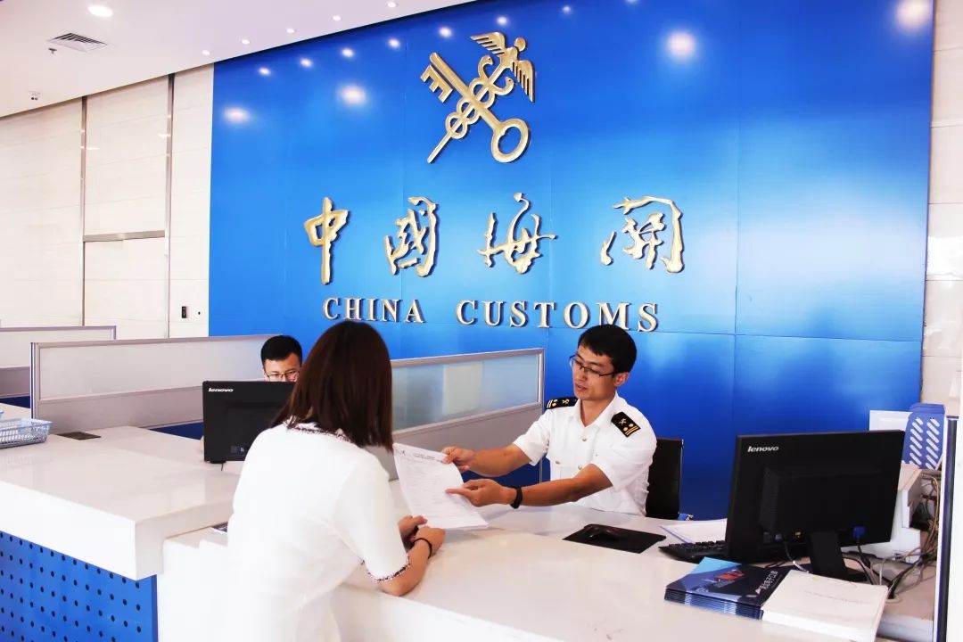 不忘初心牢记使命记正定海关危险化学品及包装监管查验