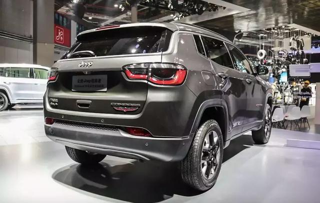 越野乐趣无穷 这几款二十来万的suv成最佳选择_搜狐汽车_搜狐网