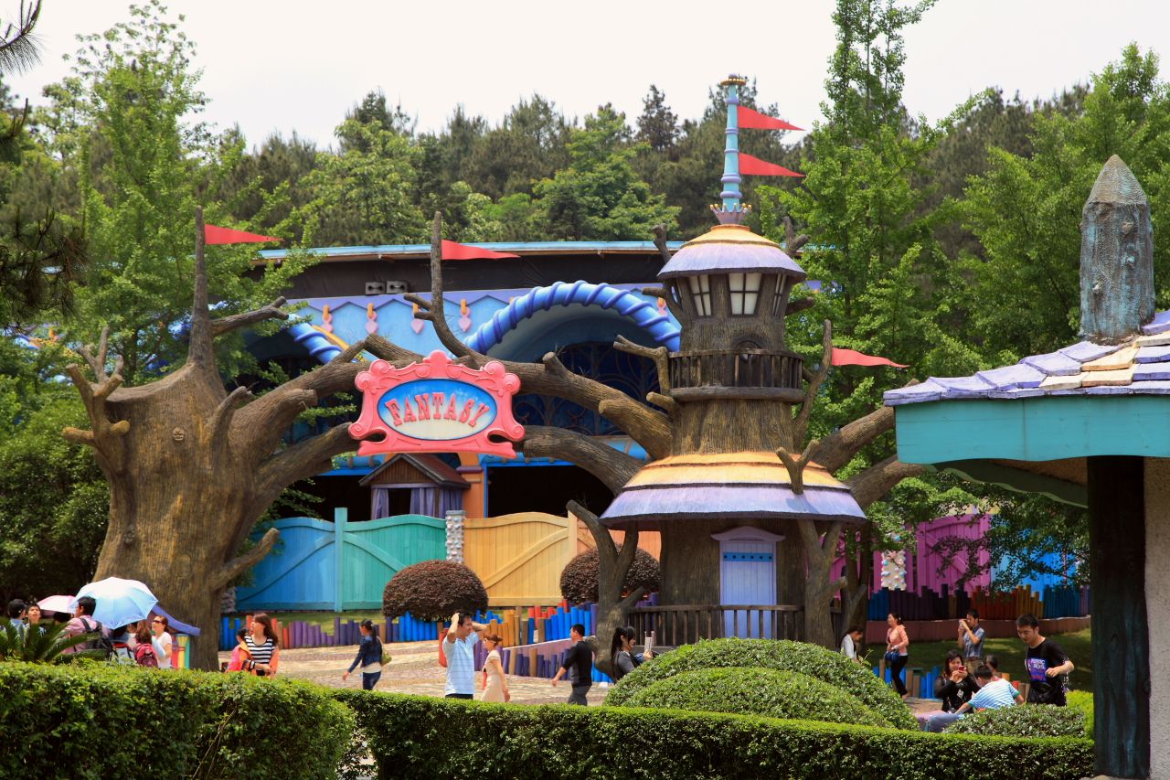 时尚,动感,刺激与欢乐,就在桂林乐满地度假世界