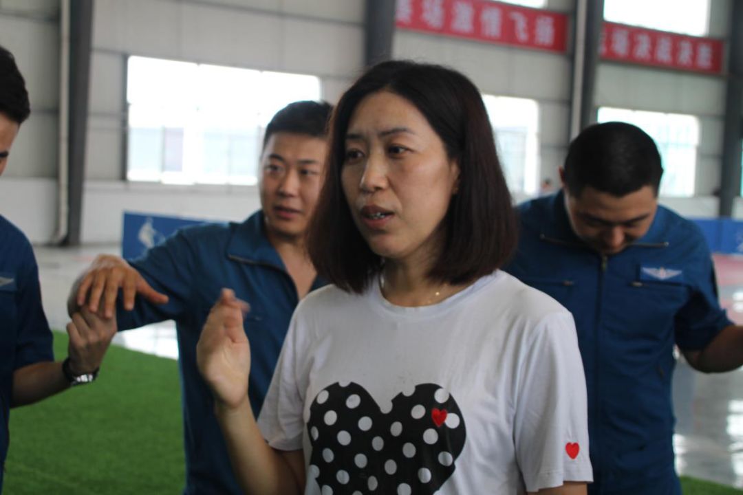 心理健康教育中心与压力和解和乐观牵手73602部队心理团体辅导活动