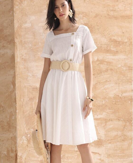 经典好看的白裙子成为炎炎夏日中的白月光