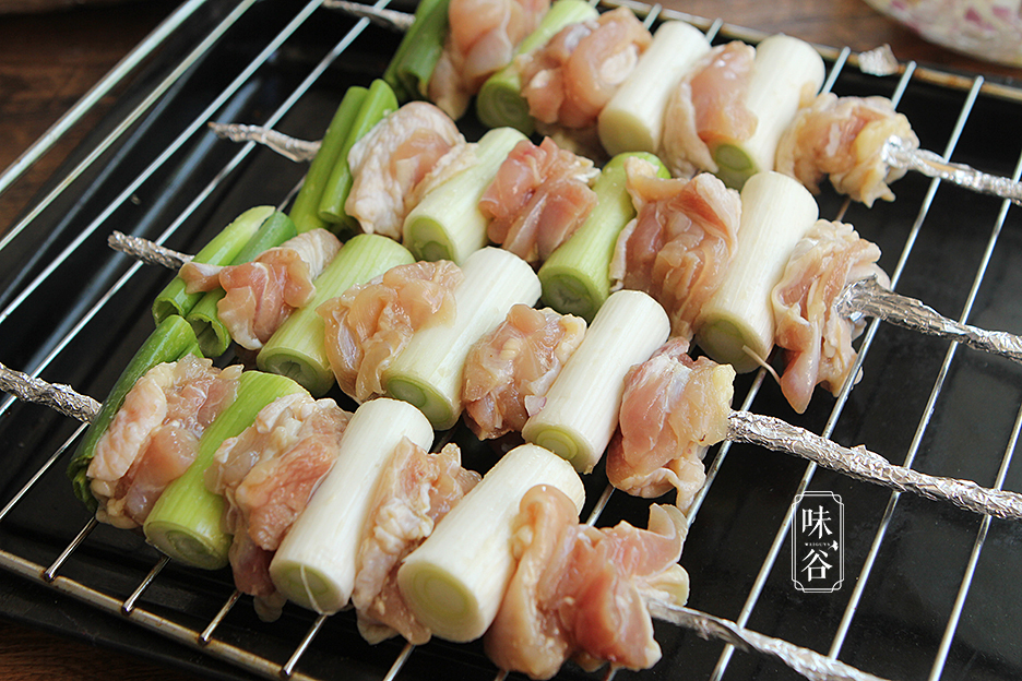 想吃烤串不用出门,教你在家自制烤串,大人下酒,孩子解馋,真香_大葱