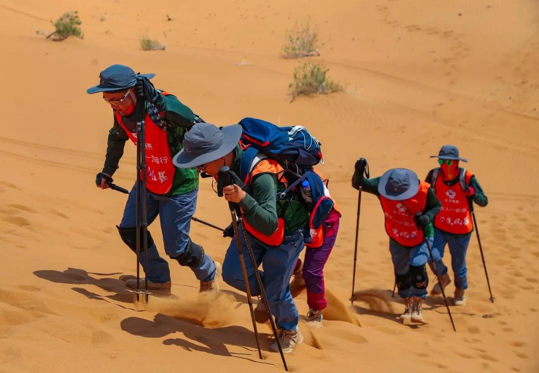 极限生存,极致挑战,沙漠团建助企业选人用人
