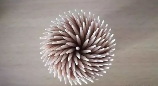 可让强迫症感到相当舒适的22张照片