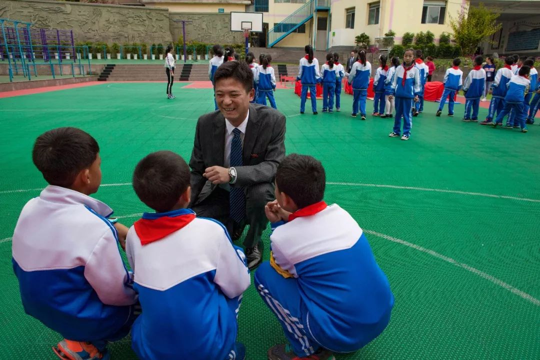 西昌市第二小学图片