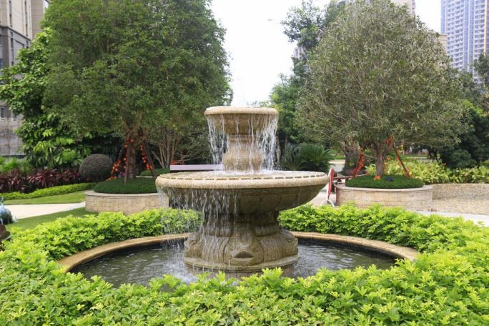 漫步为园,仰头为林 |恒大项目实景图| 不是陆上繁花·而是 翠林叠水