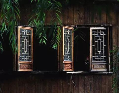 汉字启蒙:二年级上册《妈妈睡了》中古代的"向"是一扇窗户