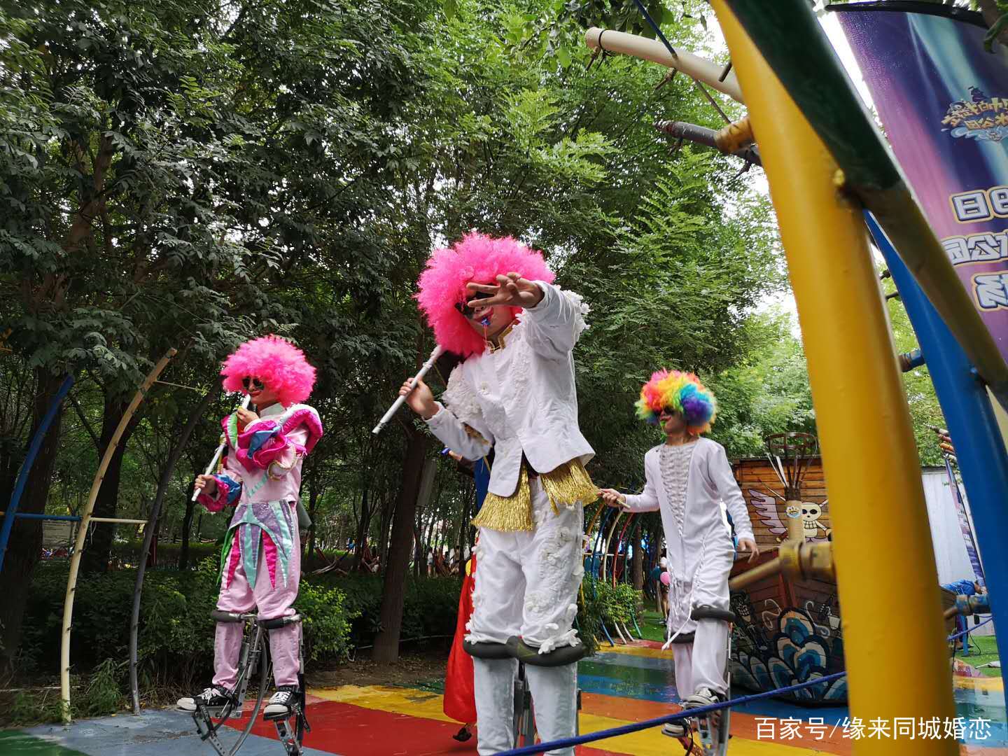 因为彼此的存在而变得更加热烈让本来火辣辣的热日与夜的相错交替请