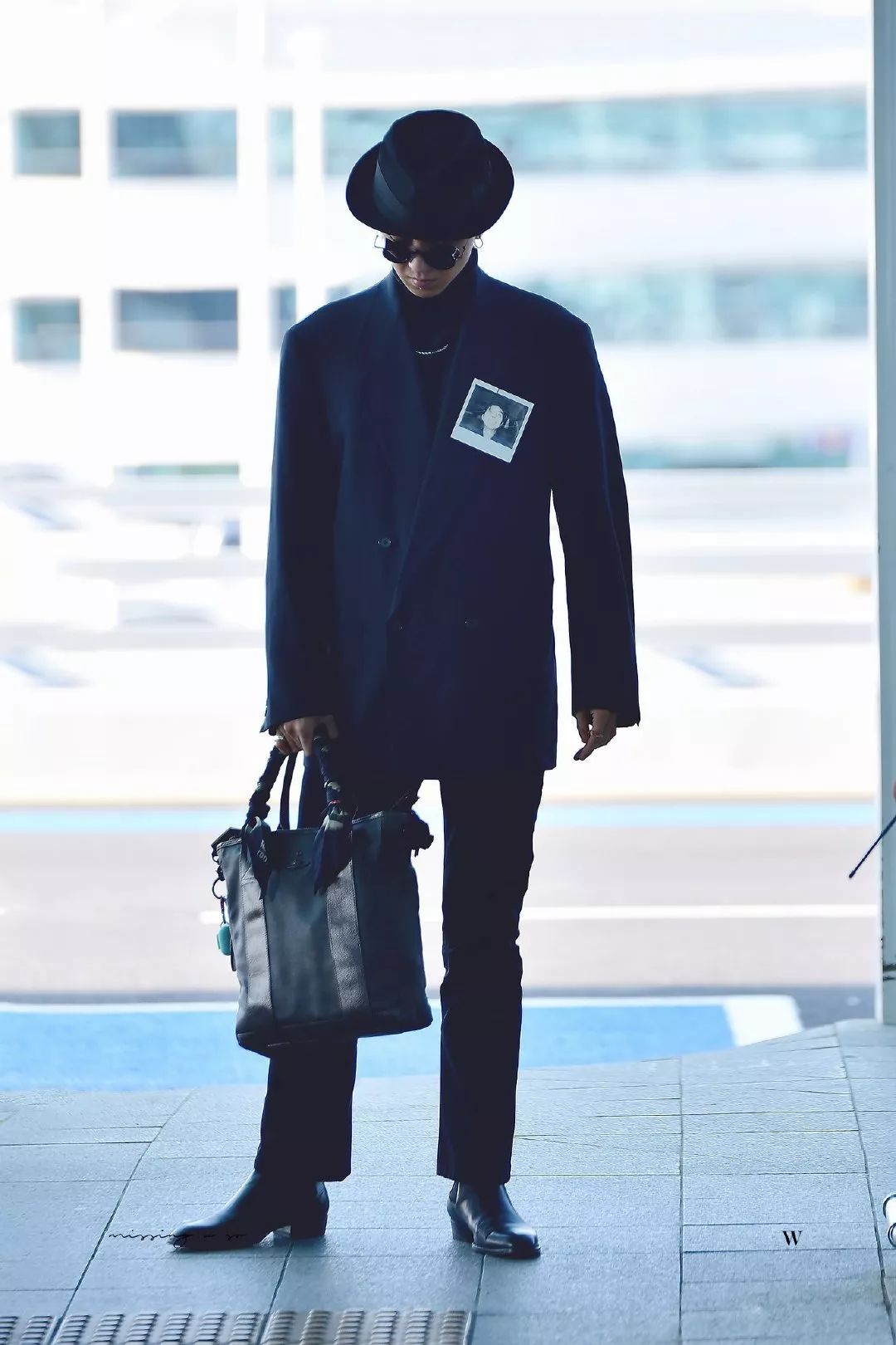 从机场到秀场宝藏男孩宋旻浩的时尚宝典