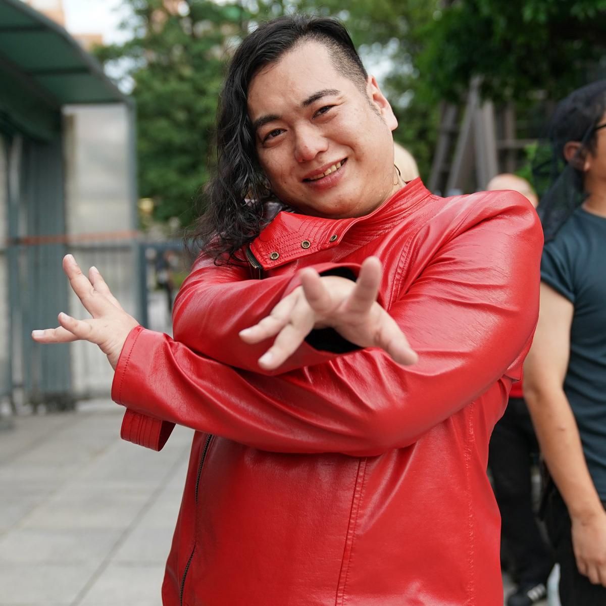 wwe摔小辉新闻raw后台选手对保罗海曼的新执政并不热情