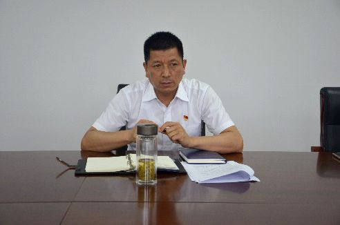 下一步,溧阳市信访局全体党员将进一步增强"四个意识",坚定"四个自信"
