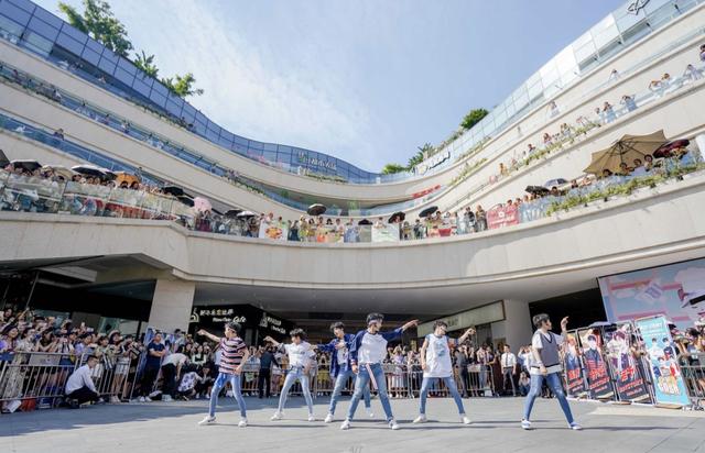 boystory成都路演引爆热潮专属影厅揭幕粉丝打卡添新地