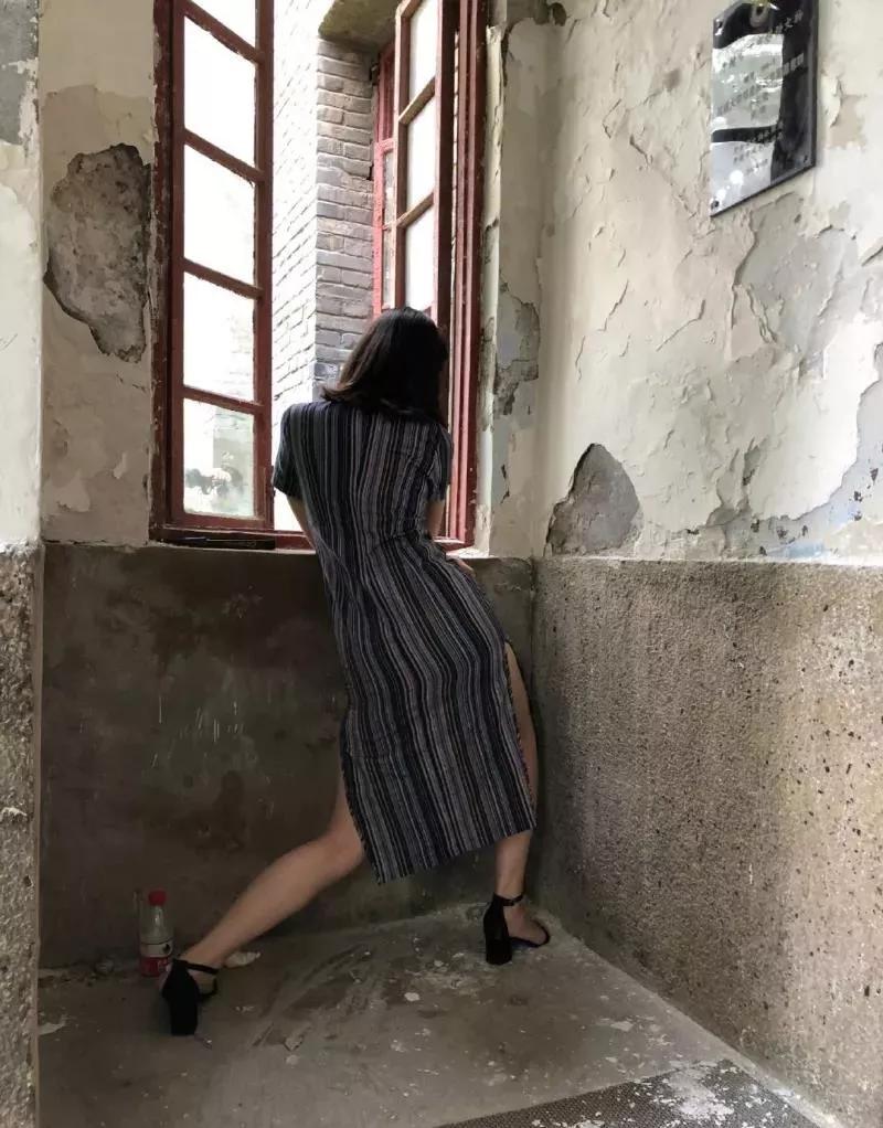 你永远不知道女人为了自拍,有多努力