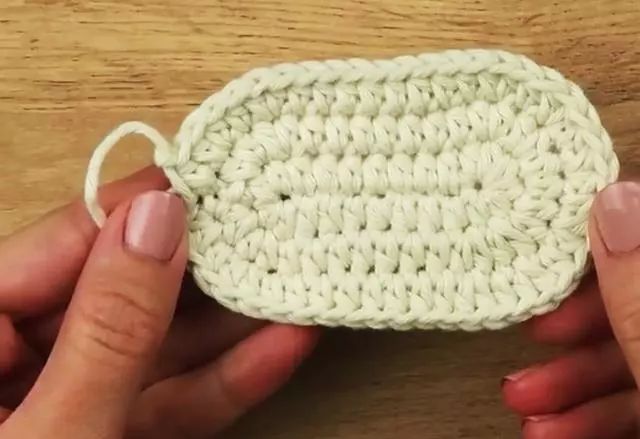 手工钩织丨超可爱的婴儿蝴蝶结鞋子