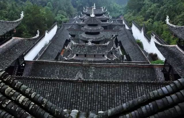 这个乘悬浮船才能进入的桃源秘境被称为中国版的仙本那