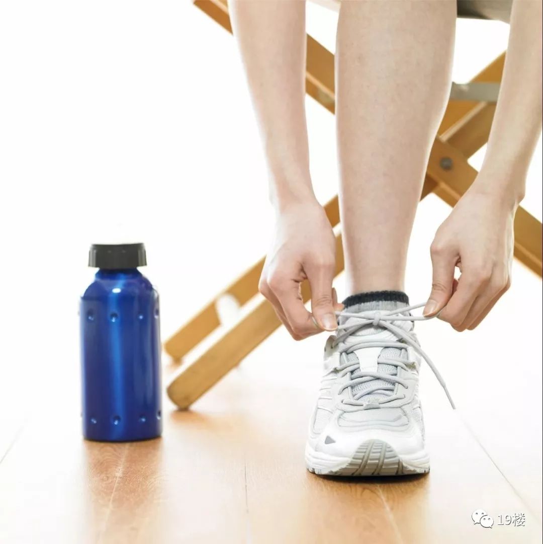 夏天最伤脚的鞋子测评第一居然是它附选鞋穿鞋小妙招