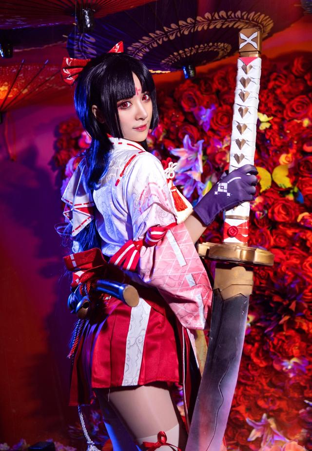 还原度很高的三组阴阳师角色妖刀姬cos作品欣赏让人赏心悦目