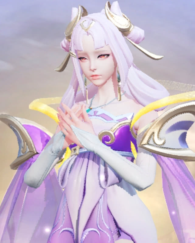 嫦娥化身长腿美女寒月公主冷艳露花倒影娇小猪八戒怎么看