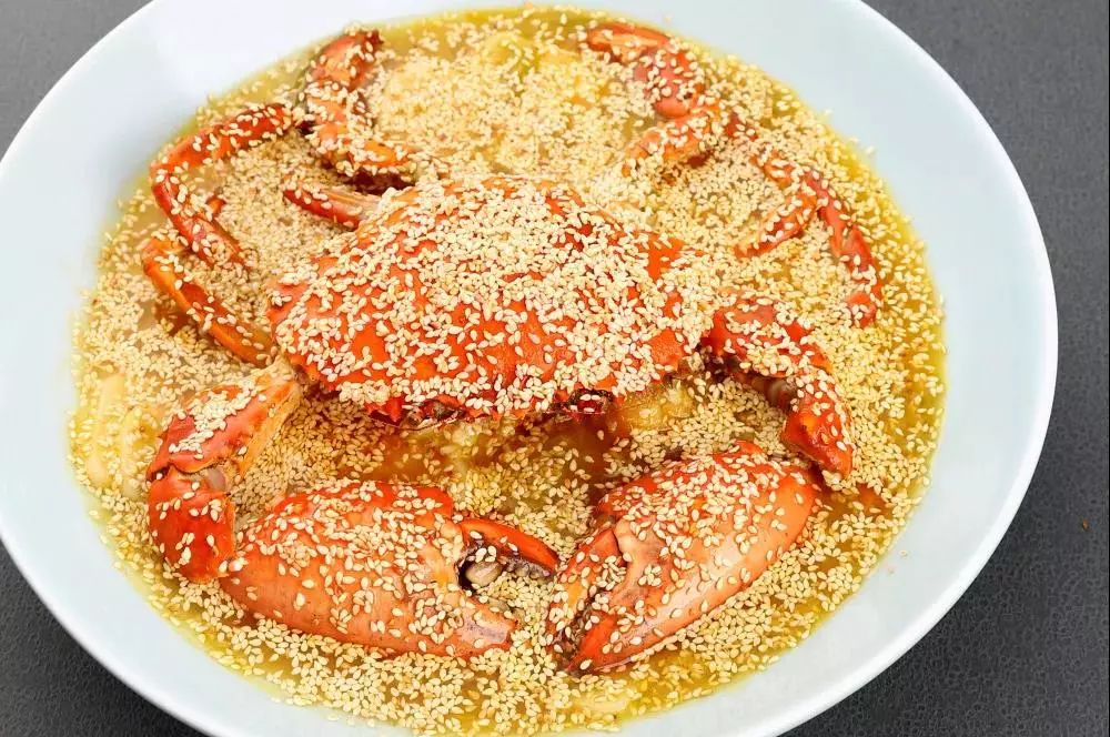 能和老坛酸菜搭的不只有鱼,还有喷香的芝麻和鲜嫩的蟹!