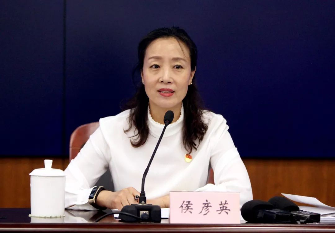 发布省政府新闻办举行山西省庆祝新中国成立70周年群众