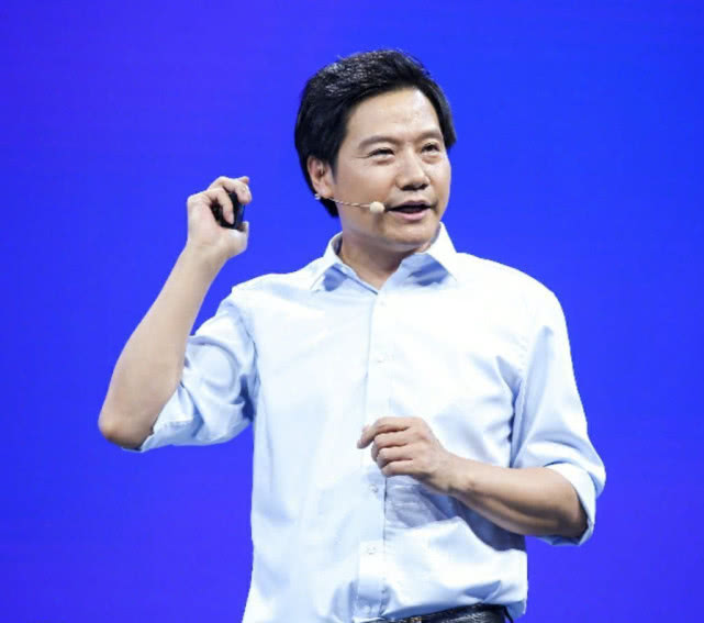 为小米cc9雷军更换新头像!果然小米cc系列跟mix一样重要