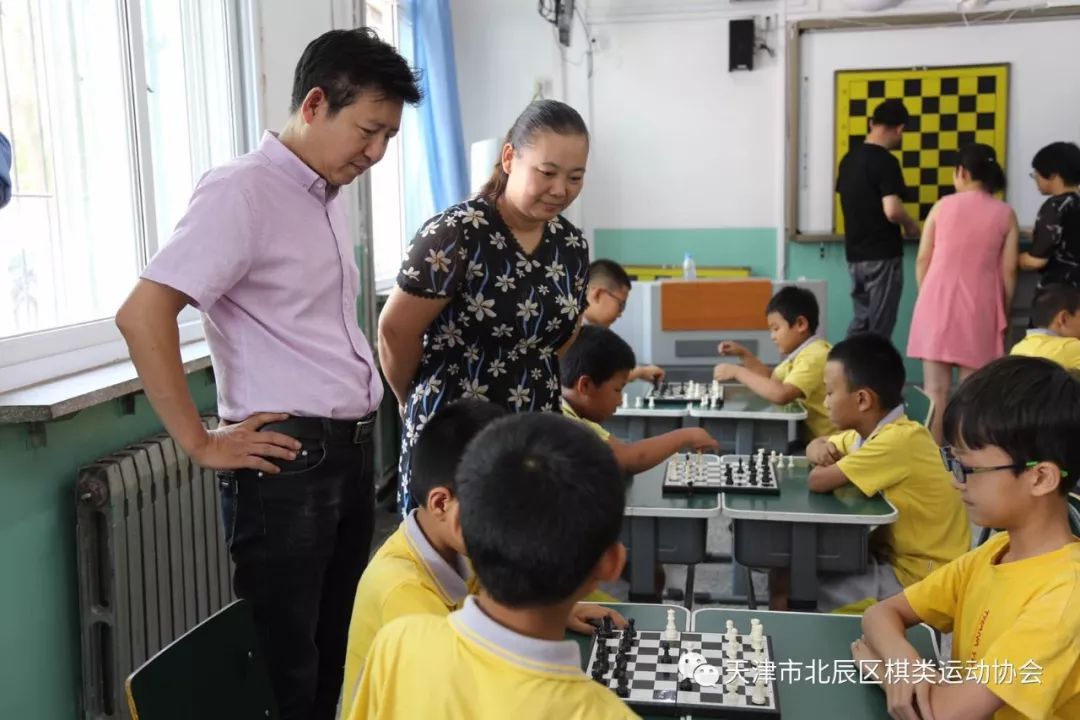 在活動開始以後,劉安莊小學宋潔校長首先致歡迎詞,對天津市國際象棋