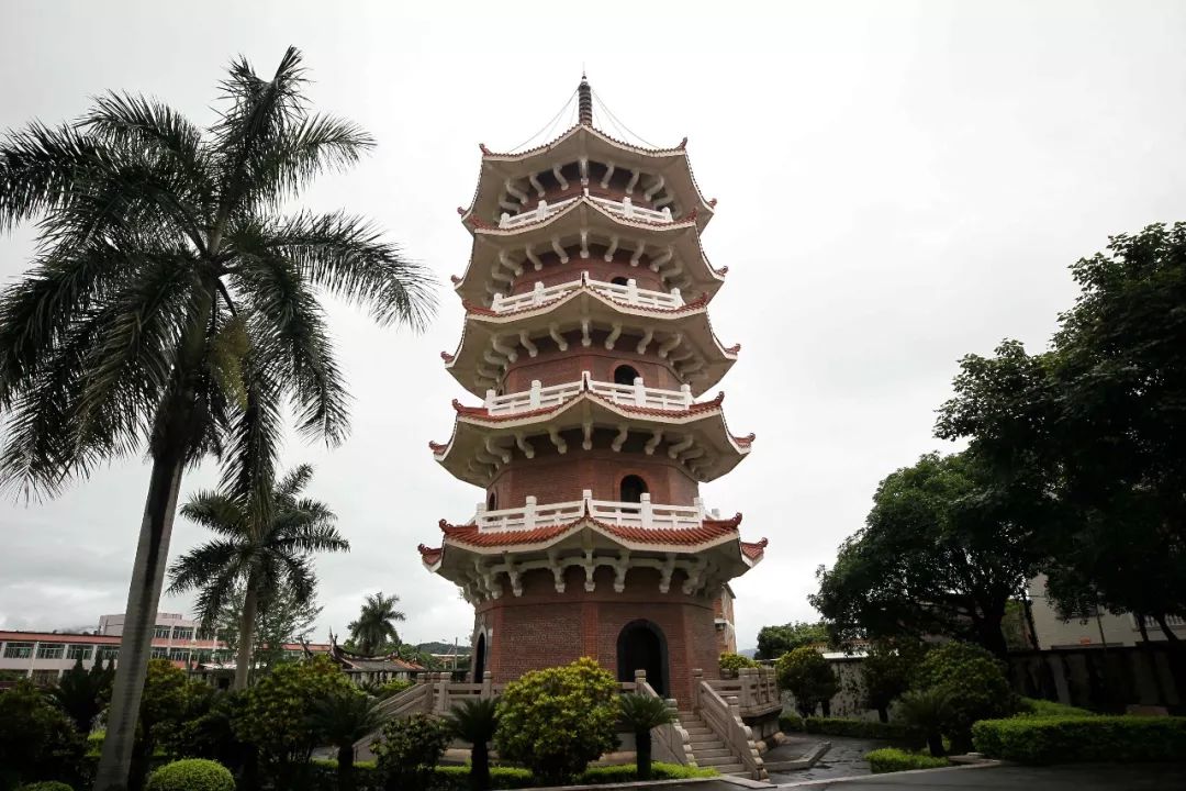 鵬峰中學,鵬峰二中,泉州師範學院,南安市醫院,福建醫科大學泉州附屬