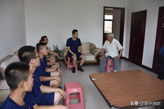我们党经历了千辛万苦……"15时,祁县三合村72岁老党员,老村长陈玉德