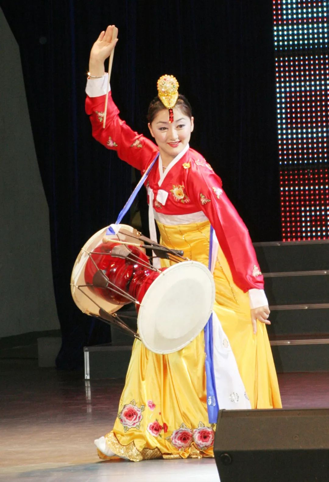 这个历史悠久的朝鲜族舞蹈,终于亮相了!
