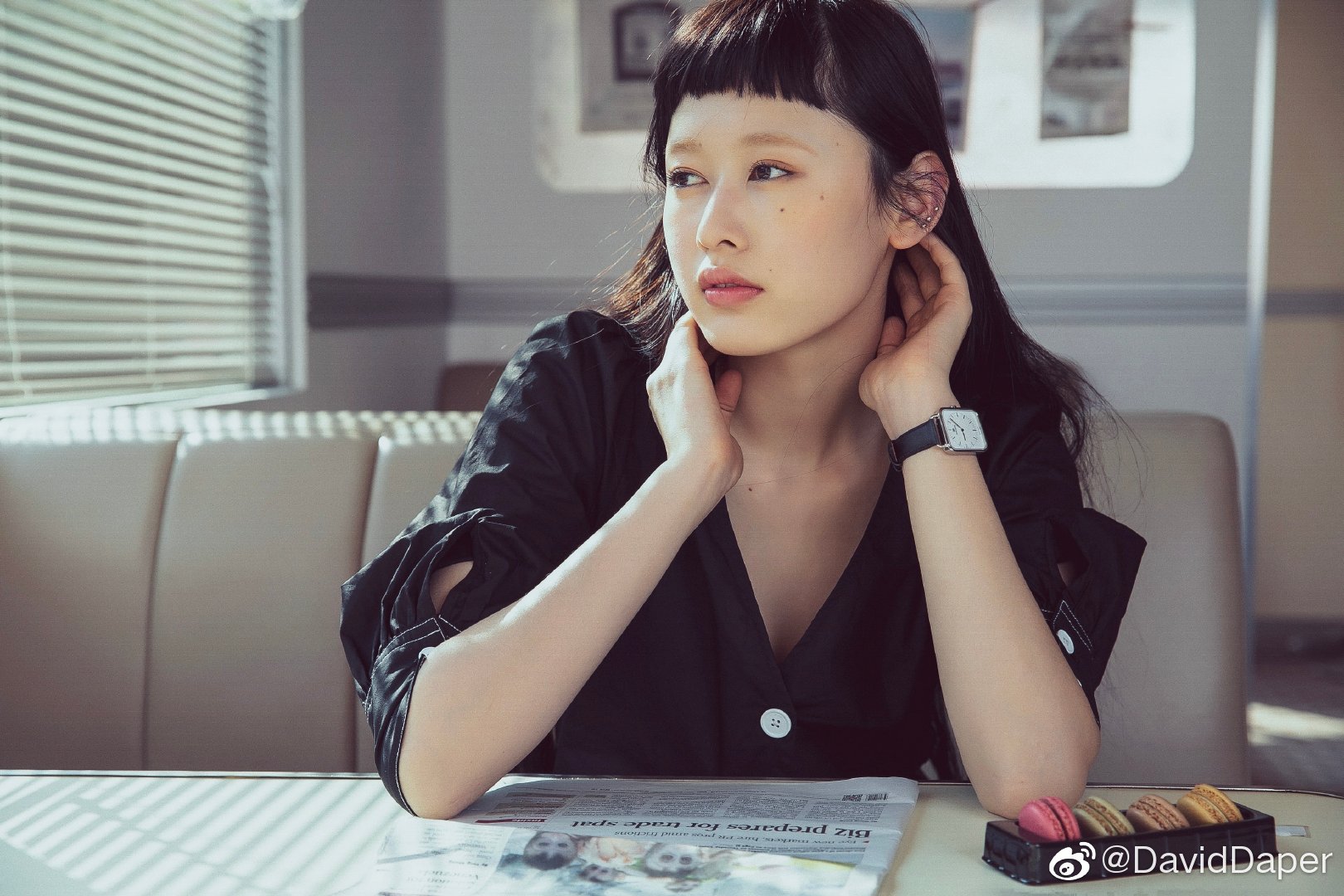 魏安琪演绎戴维德珀手表广告