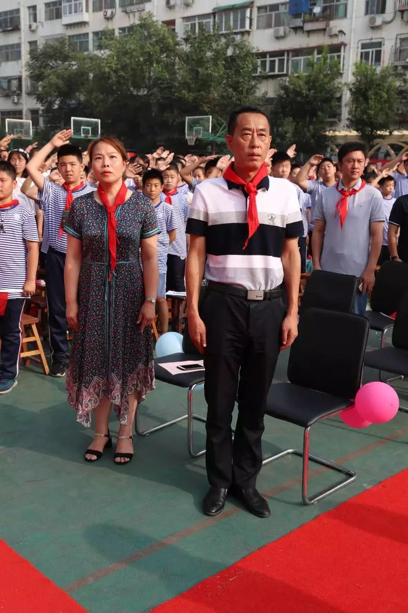 校园新闻保定市乐凯小学举行2019届毕业典礼